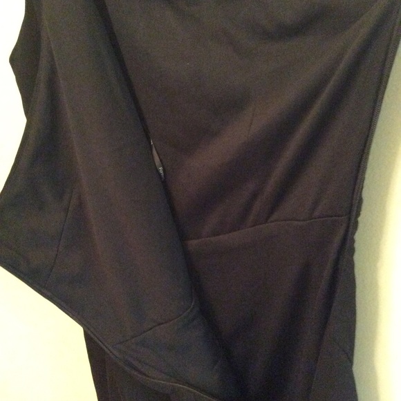Forever 21  Stretch Cutout Bodycon Lil Black Dress - Picture 6 of 8